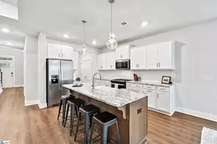 424 Granbury Dr, Duncan, SC 29334 - Photo 8