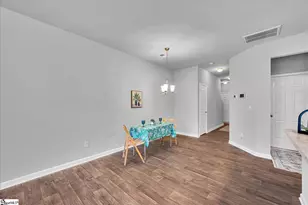 105 Moorlyn Ln, Greer, SC 29650 - Photo 10