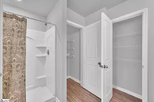 105 Moorlyn Ln, Greer, SC 29650 - Photo 18