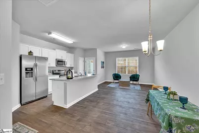 105 Moorlyn Lane, Greer, SC 29650 - Photo 4