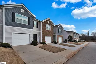 105 Moorlyn Ln, Greer, SC 29650 - Photo 2