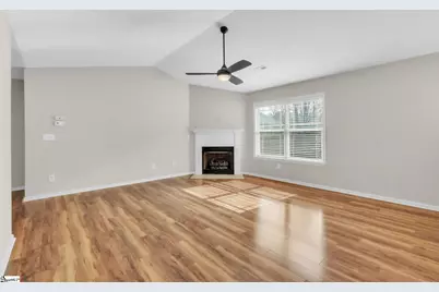 5 Mariner Court, Greer, SC 29650 - Photo 4