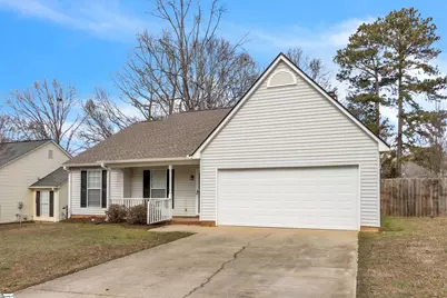 102 W Fall River Way, Simpsonville, SC 29680 - Photo 2