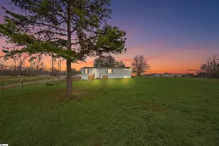 589 Ross Hill Rd, Gaffney, SC 29341 - Photo 22