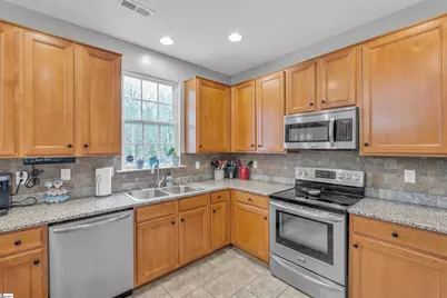 236 Garfield Lane, Simpsonville, SC 29681 - Photo 10