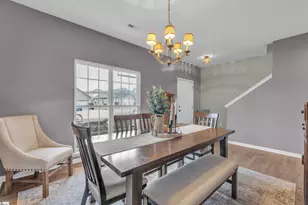 236 Garfield Ln, Simpsonville, SC 29681 - Photo 2