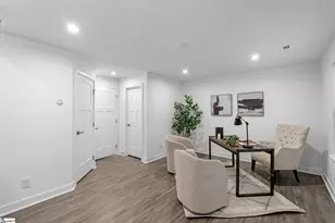 10 Stinson Rd, Greenville, SC 29607 - Photo 4