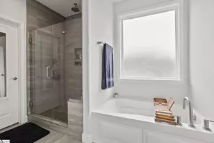 222 Montview Cir, Greenville, SC 29617 - Photo 18