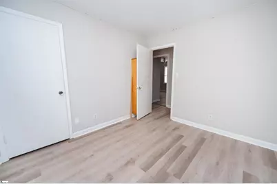 1466 B Dover Road, Spartanburg, SC 29301 - Photo 14