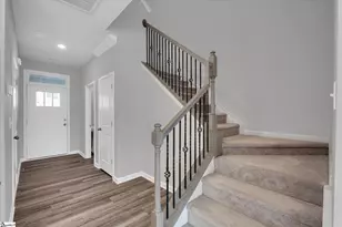 305 E Compass Wy, Easley, SC 29640 - Photo 2