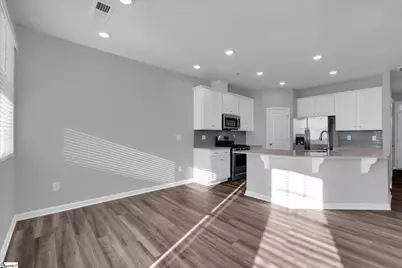 305 E Compass Way, Easley, SC 29640 - Photo 10