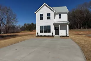 910 Alexander Rd, Taylors, SC 29687 - Photo 2