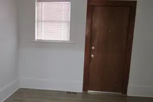 102 High St, Laurens, SC 29360 - Photo 12