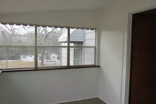 102 High St, Laurens, SC 29360 - Photo 8