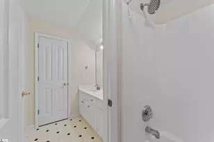 7 Hickory Hollow Ct, Greenville, SC 29607 - Photo 40