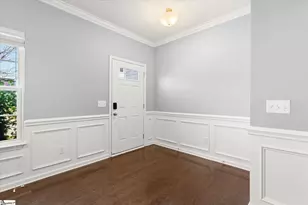 361 Bucklebury Rd, Greer, SC 29651 - Photo 4