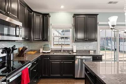 361 Bucklebury Road, Greer, SC 29651 - Photo 8