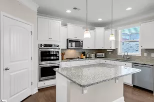 104 Dahlia Ln, Easley, SC 29642 - Photo 8