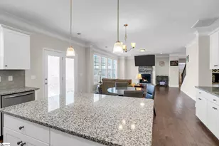 104 Dahlia Ln, Easley, SC 29642 - Photo 10