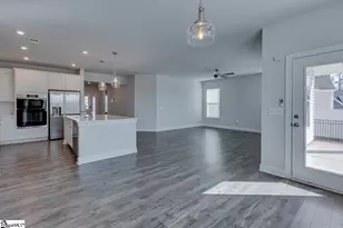 905 Maple Grv Wy, Greer, SC 29651 - Photo 6