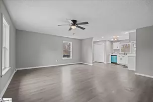 326 Millbank Rd, Wellford, SC 29385 - Photo 10