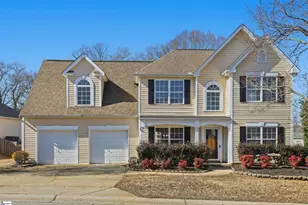 217 Sandy Ln, Greenville, SC 29605 - Photo 2