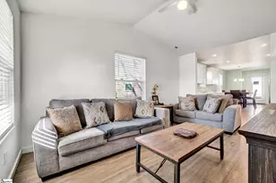 107 Dillon Dr, Clinton, SC 29325 - Photo 6