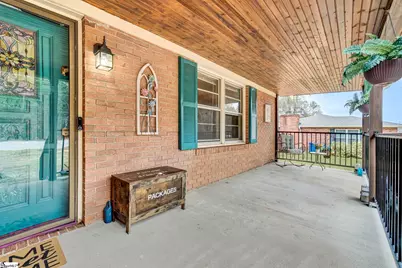 1605 E Durst Avenue, Greenwood, SC 29649 - Photo 6