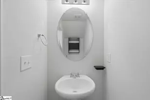 216 Wayfair Ln, Wellford, SC 29385 - Photo 10