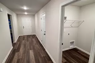 71 Larchmont Dr, Laurens, SC 29360 - Photo 2