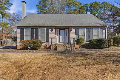 208 Belmont Stakes, Clinton, SC 29325 - Photo 2