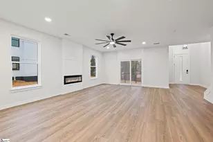 319 Hunts Bridge Rd, Greenville, SC 29617 - Photo 4