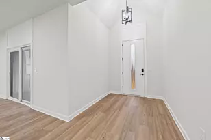 319 Hunts Bridge Rd, Greenville, SC 29617 - Photo 2