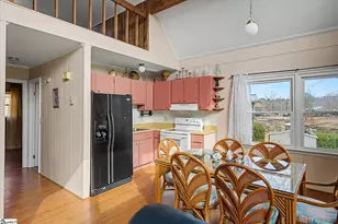 694 Holloway Cove Rd, Chappells, SC 29037 - Photo 8