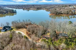 221 Lyman Lake Rd, Lyman, SC 29365 - Photo 2