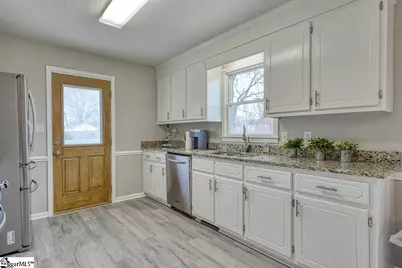 117 Evergreen Street, Boiling Springs, SC 29316 - Photo 10