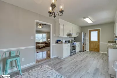 117 Evergreen Street, Boiling Springs, SC 29316 - Photo 8