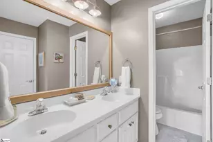 109 E Hypericum Ln, Greenville, SC 29615 - Photo 38