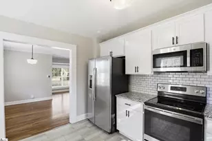 43 Beck Ave, Greenville, SC 29605 - Photo 8