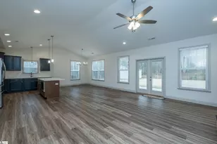 313 Groce Meadow Rd, Taylors, SC 29687 - Photo 8