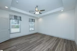 313 Groce Meadow Rd, Taylors, SC 29687 - Photo 14