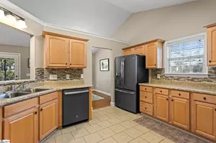 625 Ashley Commons Ct, Greer, SC 29651 - Photo 8