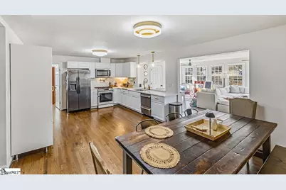 603 Creighton Drive, Taylors, SC 29687 - Photo 2