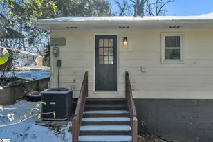 224 S Hampton Dr, Spartanburg, SC 29306 - Photo 20