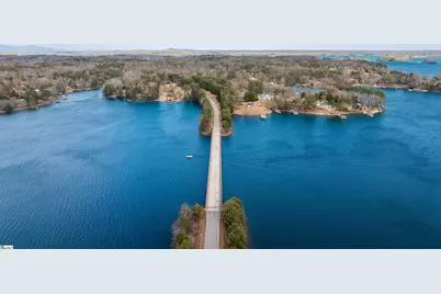 104 Emerald Pointe Drive, Seneca, SC 29672 - Photo 4