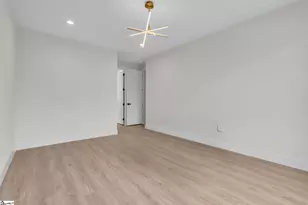 114 Sullivan St, Greenville, SC 29607 - Photo 14