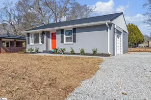 111 Westwood Dr, Belton, SC 29627 - Photo 2