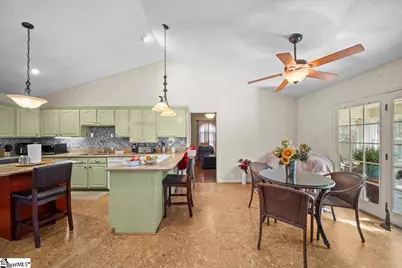 32 Jackson Court, Piedmont, SC 29673 - Photo 8