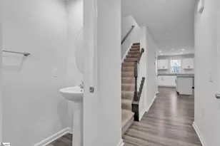 102 Englefield Dr, Fountain Inn, SC 29644 - Photo 6