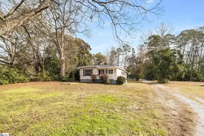11601 US 221, Woodruff, SC 29388 - Photo 2
